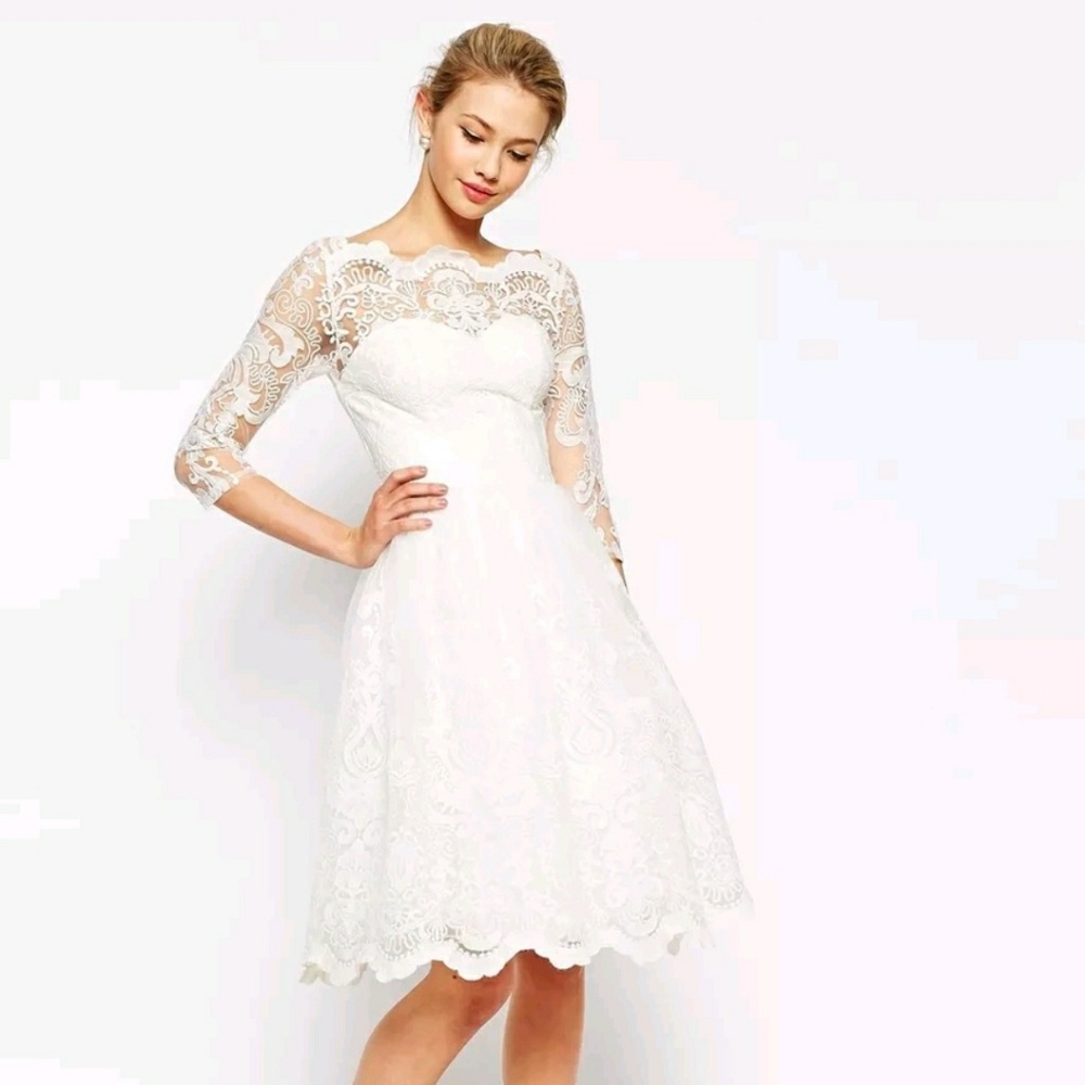 Chi Chi London | NWT White Lace Formal Dress